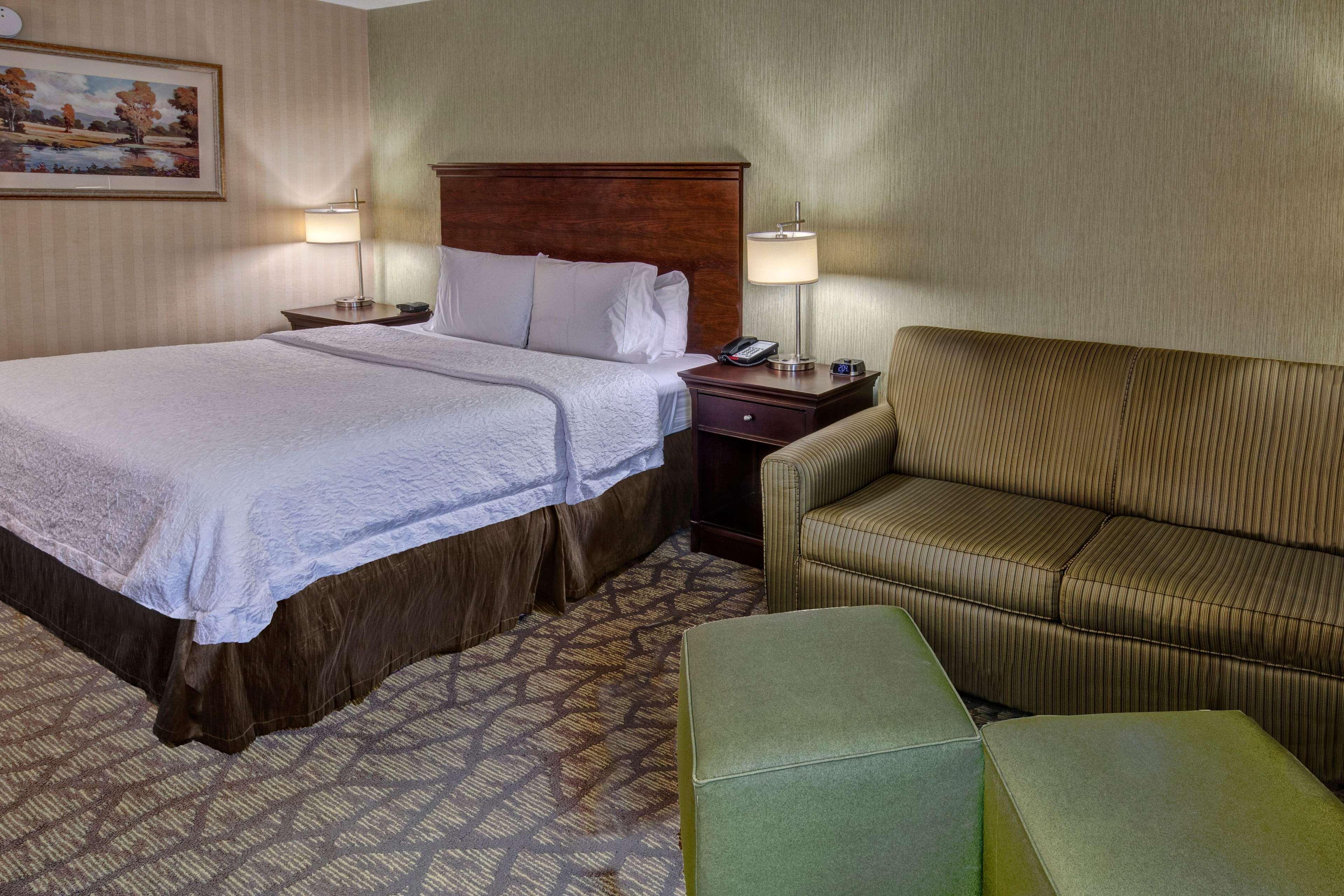 Hampton Inn Rocky Mount Buitenkant foto