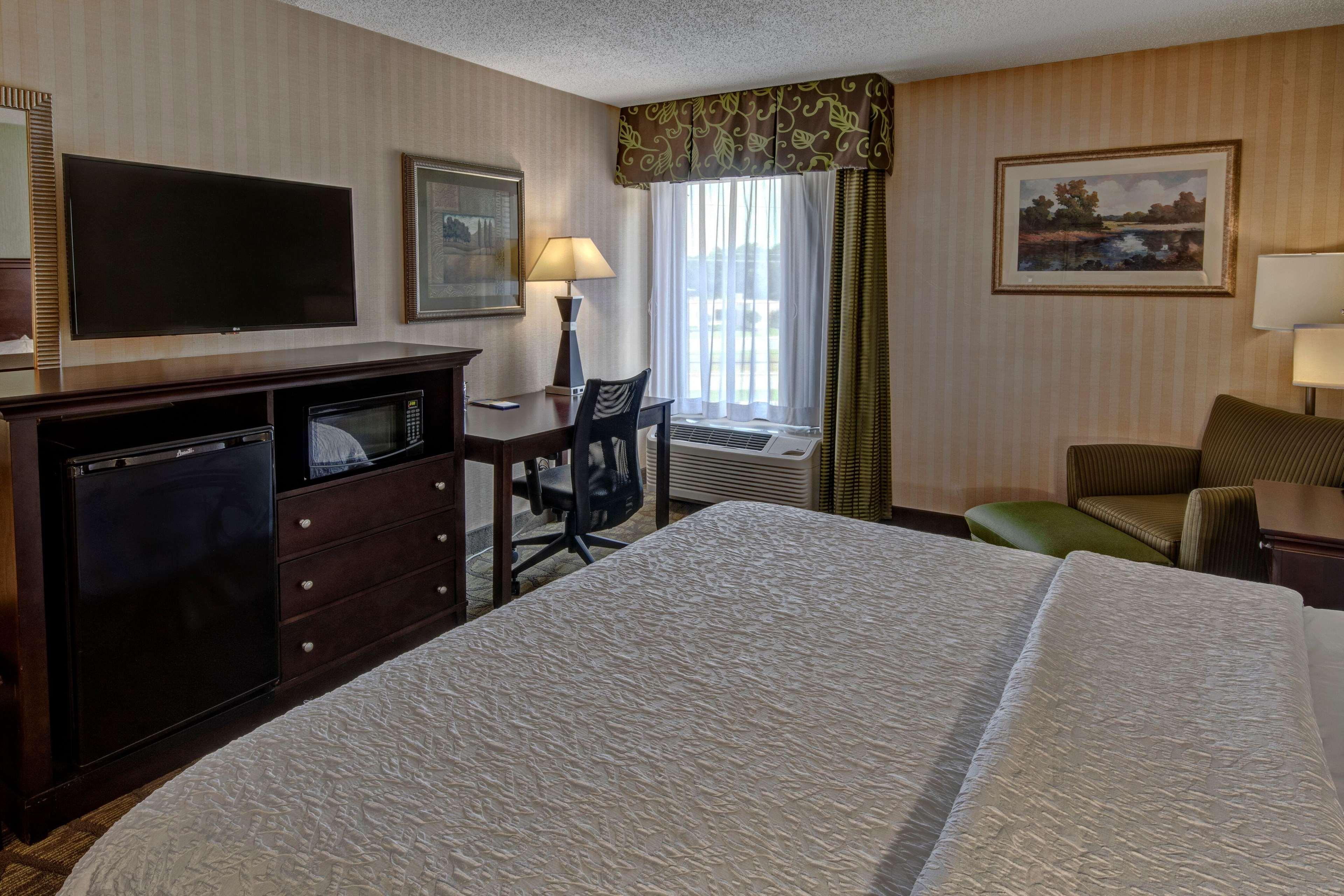Hampton Inn Rocky Mount Buitenkant foto