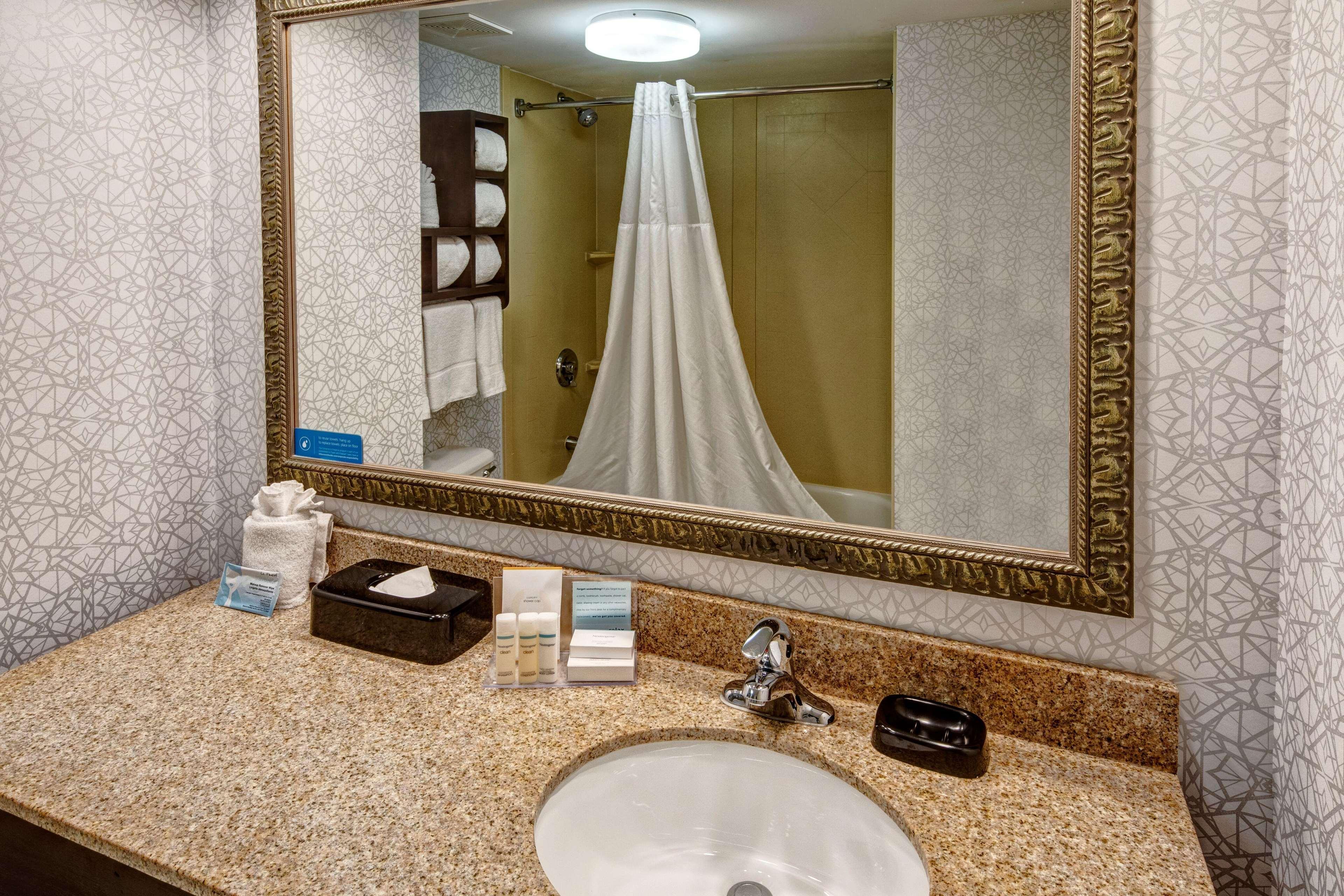 Hampton Inn Rocky Mount Buitenkant foto