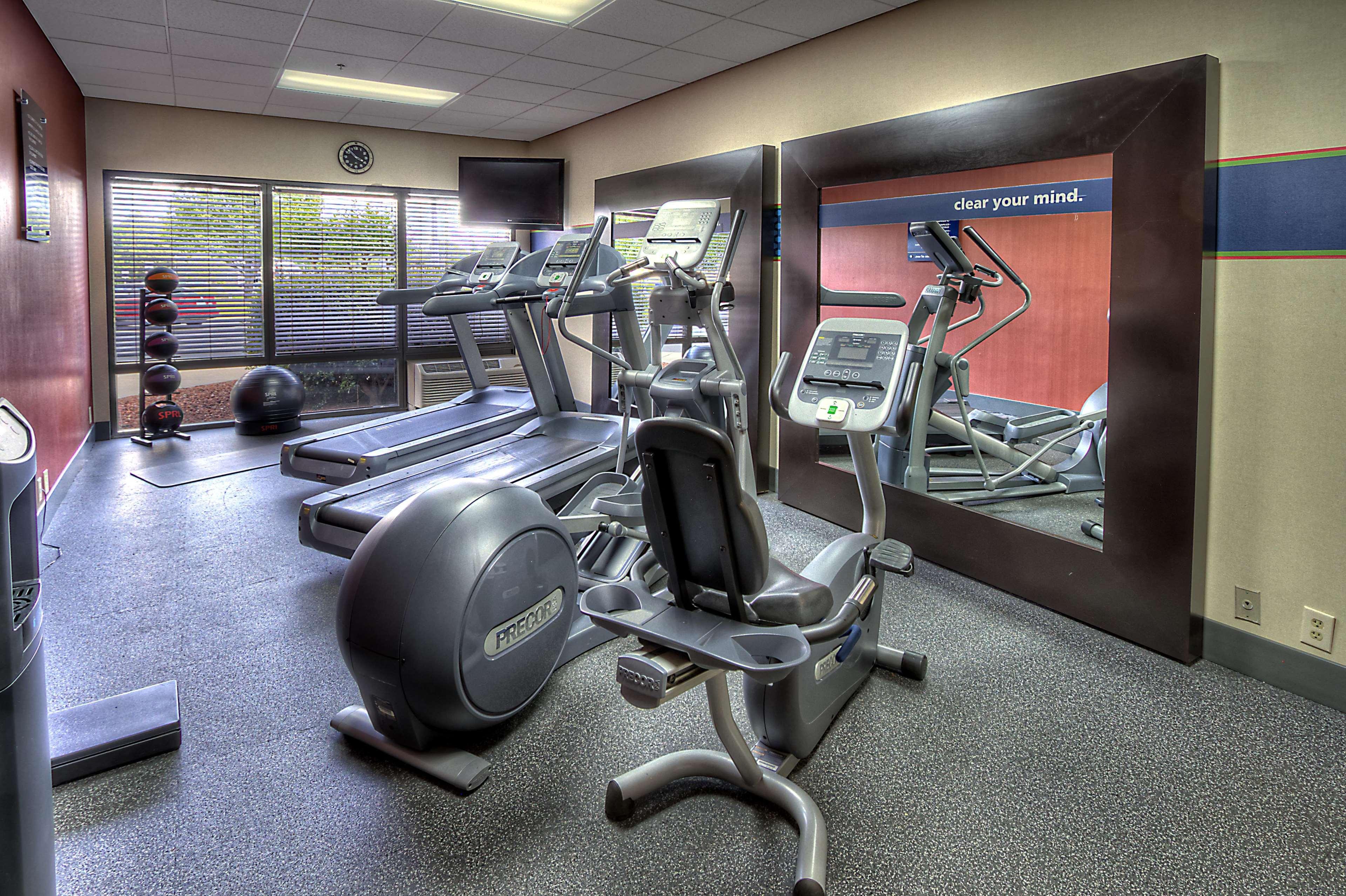 Hampton Inn Rocky Mount Buitenkant foto