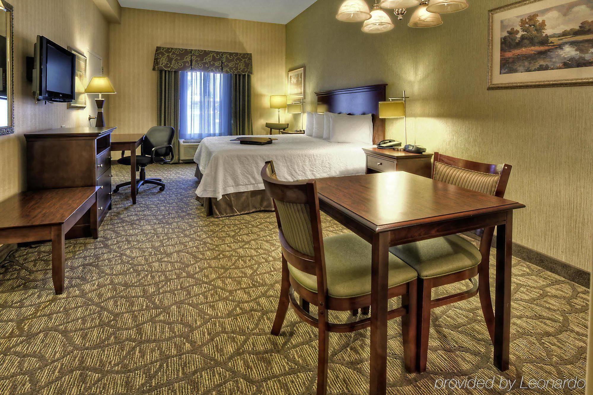 Hampton Inn Rocky Mount Buitenkant foto
